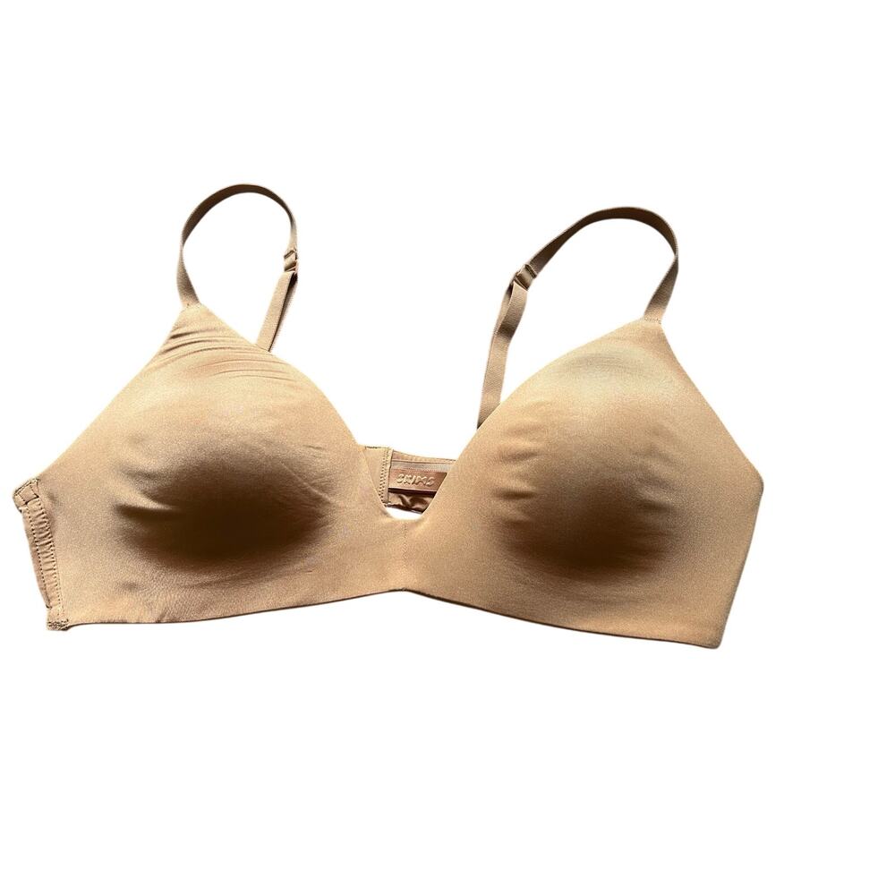 Skims Wireless T-Shirt Bra Size 38 A Color Tan